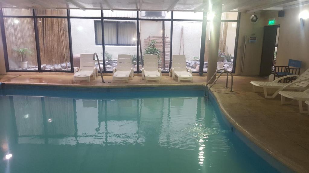 Howard Johnson By Wyndham San Pedro Hotel