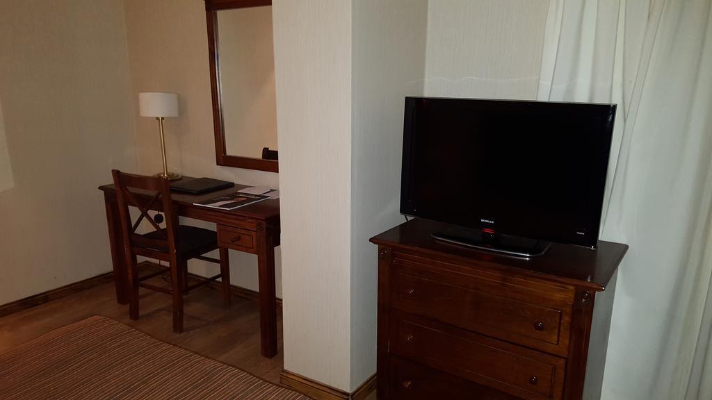 Howard Johnson By Wyndham San Pedro 4*