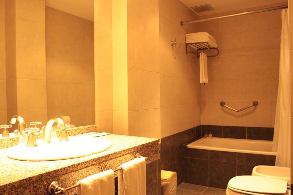 Howard Johnson By Wyndham San Pedro San Pedro (Buenos Aires)