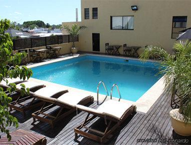 Howard Johnson By Wyndham San Pedro Hotel